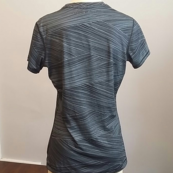 Under Armour Workout Top - Picture 3 of 4